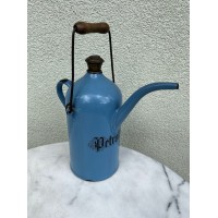 Bakelis PETROLEUM antikvarinis, metalinis, emaliuotas, mėlynos spalvos su rankena. Vokietija. 1880-1930 m. Kaina 78
