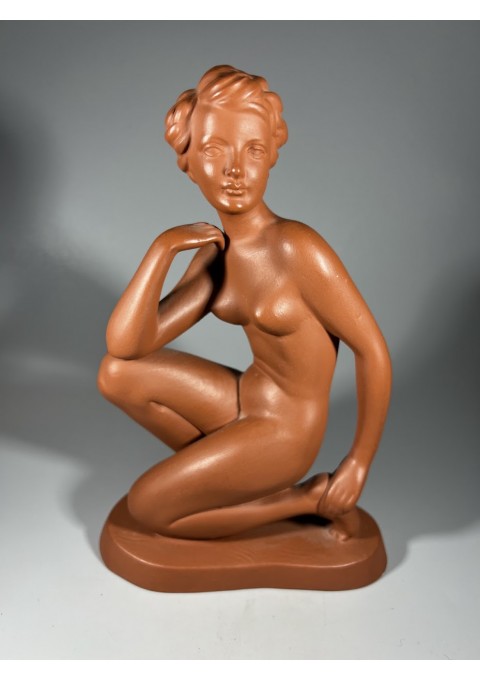 Statulėlė Nuoga moteris, terakota. Austria, Fink Gmundner Ceramics. 1950 - 1960 m. Kaina 93