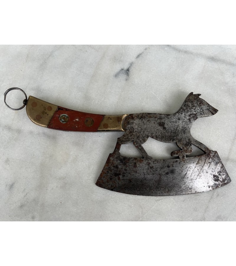 Kapoklė antikvarinė Lapės formos. Kaina 68