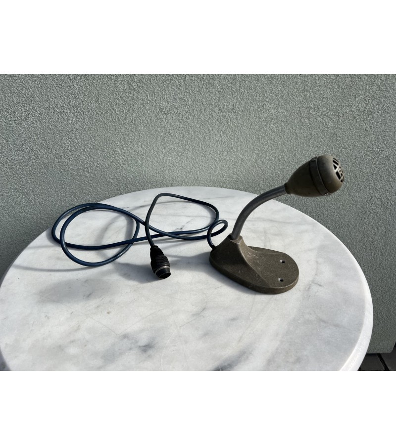 Mikrofonas vokiškas RFT KM/T/St7050 (Kristall Mikrofon/Transmitting/Modell 7050). 1950-1954 m. Kaina 83