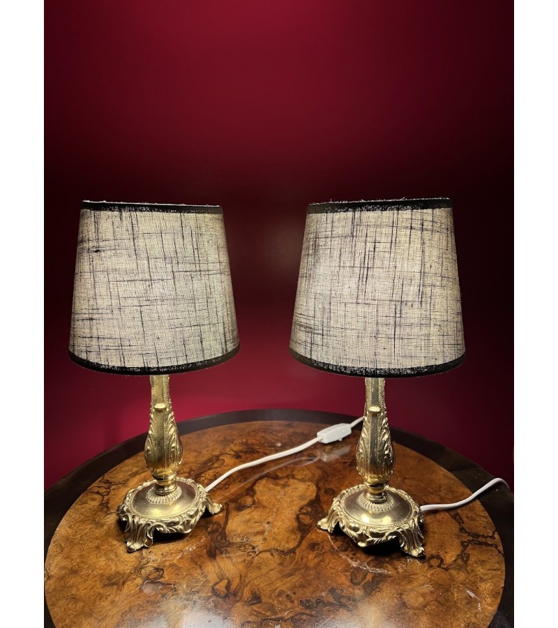 Šviestuvai, šviestuvas, naktinė lempa bronziniu pagrindu. Veikiantis. 2 vnt. Kaina 98 eur. už abu