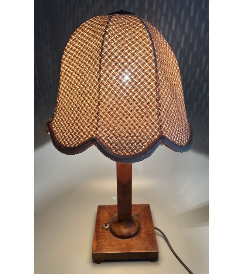 Stalinis šviestuvas antikvarinis Art Deco stiliaus, tarpukario laikų. Naktinė lempa. Veikianti. Kaina 158 Stalinis šviestuvas antikvarinis Art Deco stiliaus, tarpukario laikų. Naktinė lempa. Veikianti. Kaina 158