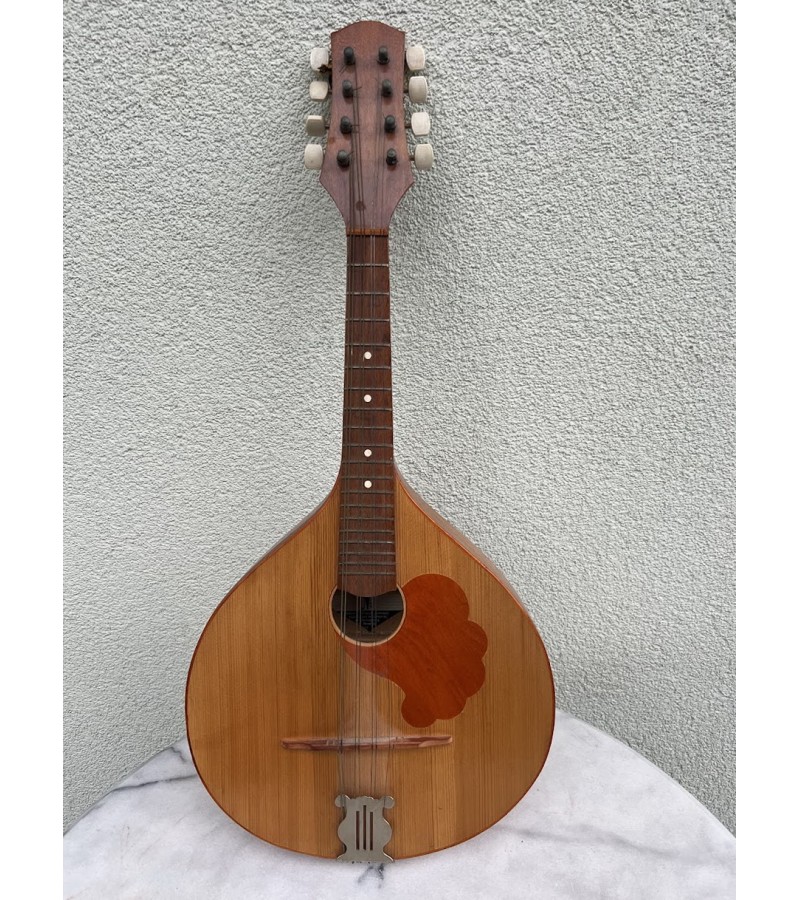 Mandolina sovietinė, tarybinė laikų, Leningrad, 1972 m. Kaina 93 Mandolina sovietinė, tarybinė laikų, Leningrad, 1972 m. Kaina 93