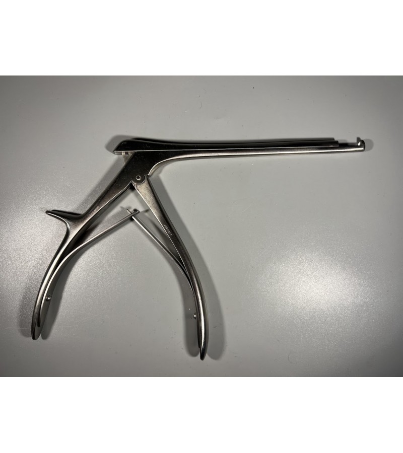 Medicininis chirurginis instrumentas Kerrison rongeur. 2 vnt. Kaina po 28 Medicininis chirurginis instrumentas Kerrison rongeur. 2 vnt. Kaina po 28