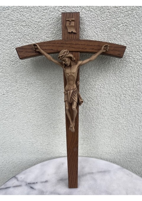 Nukryžiuotasis Kristaus figūra, Krucifiksas. Kaina 38