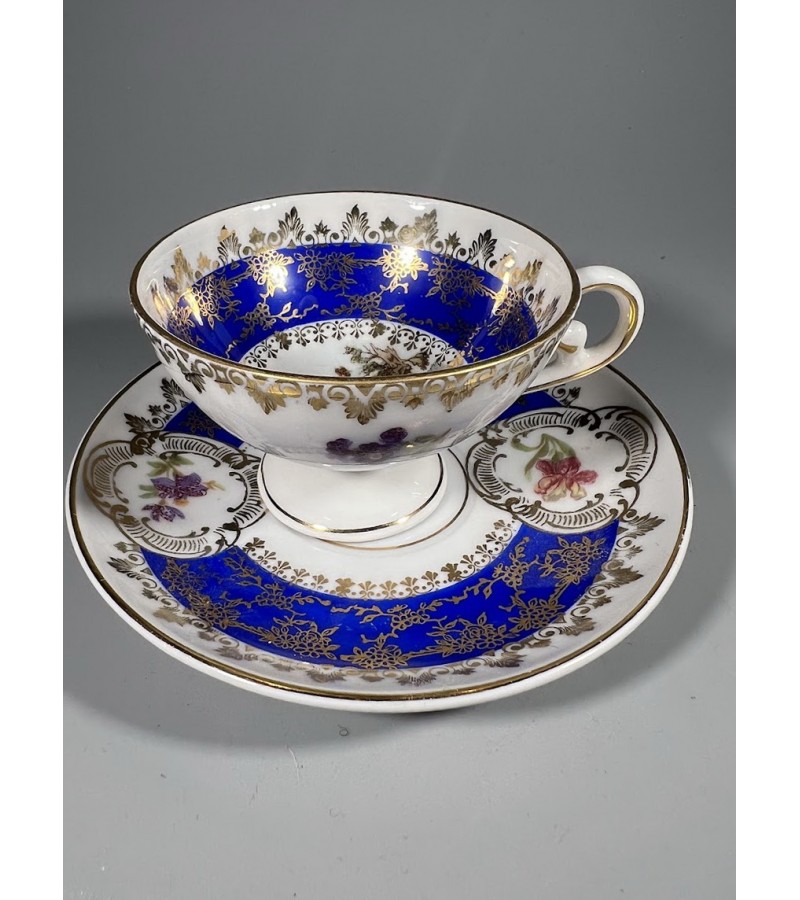 Puodelis su lėkštute porcelianinis, antikvarinis. Oscar Schlegelmilch. Vokietija. 60 ml, espresso. Kaina 18