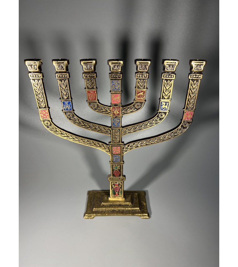 Menora žvakidė žalvarinė, Jerusalem, Jeruzalės suvenyras, septynšakė, judaikos stilius, Izraelis. Kaina 87