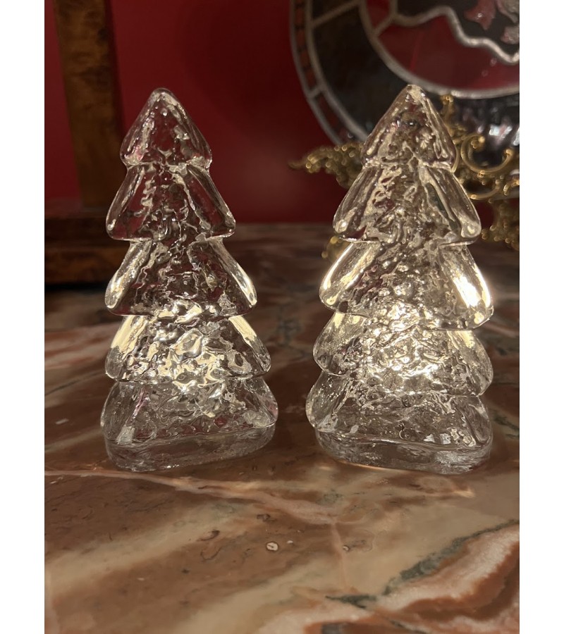 Žvakidė, eglutė presuoto stiklo, skandinaviška. 2 vnt. Kaina po 17