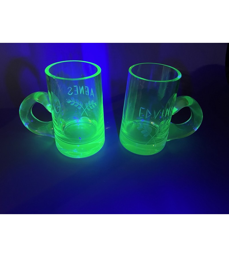 Bokalas, bokalai urano stiklo. Kristallsliperiet, Rekord, Ryd. 0,3 l. 2 vnt. Kaina po 28