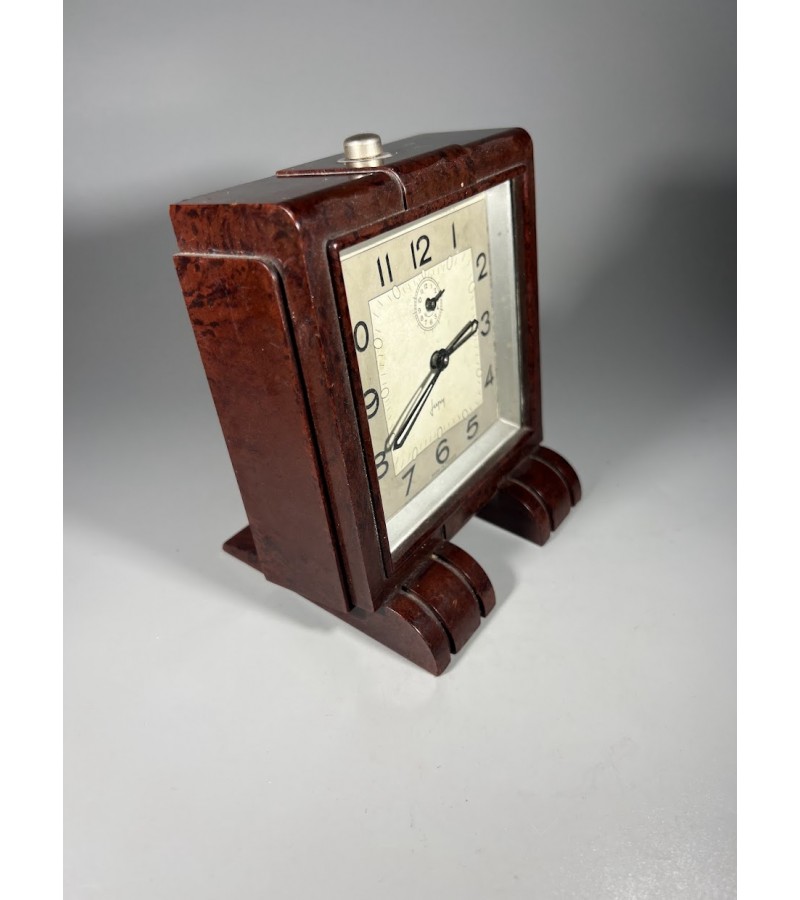 Laikrodis antikvarinis, stalinis žadintuvas, Art Deco stiliaus, tarpukario laikų, Jupy, prancūziškas, bakelitinis. Veikiantis, patikrintas laikrodininko. 1930 m. Kaina 168