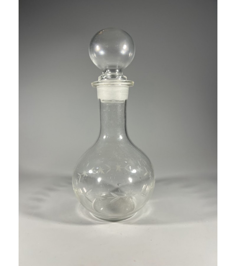 Grafinas degtinei Графин Под Водку, Водочный, sovietinis, tarybinių laikų. Gamykla NEMAN. Talpa 0,3 l. 4 vnt. Kaina po 18