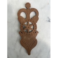 Prieverpstė medinė, drožinėta, lietuviška, sovietinių laikų. Kaina 23
