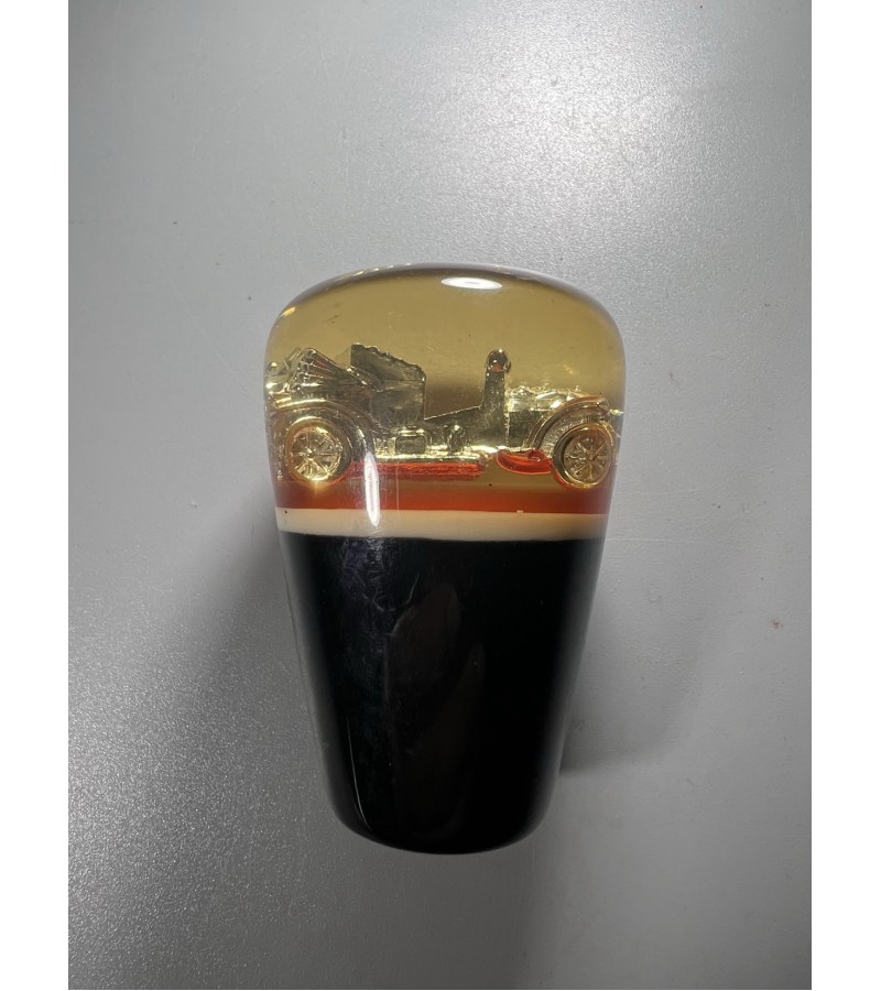 Automobilių puošybos elementas - įlietas automobilio modelis ant pavarų svirties (pavarų svirties perjungimo rankenėlė) tarybinių laikų. Kaina 68 Automobilių puošybos elementas - įlietas automobilio modelis ant pavarų svirties (pavarų svirties perjungimo rankenėlė) tarybinių laikų. Kaina 68