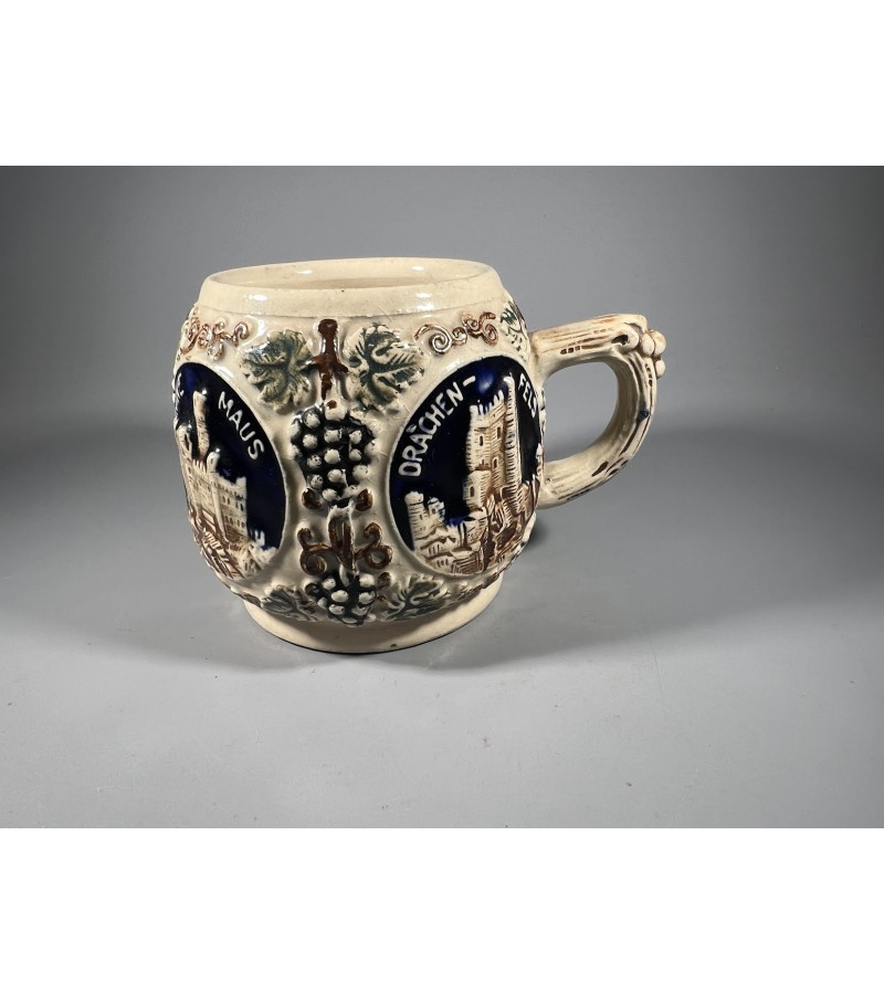 Indas, puodelis, bokalas kolekcinis vokiškas keraminis. Gerz, Germany. Kaina 18