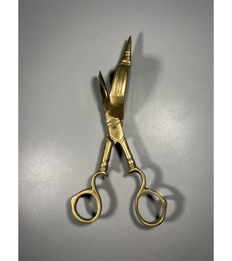 Žirklės antikvarinės, bronzinės, žalvarinės dagčiui nukirpti, žvakėms gesinti. Kaina 26