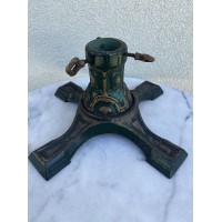 Eglės, Kalėdinės eglutės stovas ketaus, špižinis, antikvarinis, vokiškas. Kaina 123