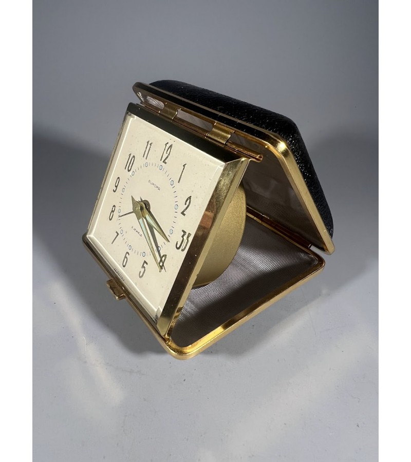 Laikrodis Europa Jewels naktinis kelioninis žadintuvas, sudedamas, vintažinis, veikiantis. Vokietija. 1950-1960 m. Kaina 28