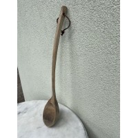Šaukštas, samtis medinis, liaudiškas, antikvarinis, ilgas. Ilgis 54 cm. Kaina 33