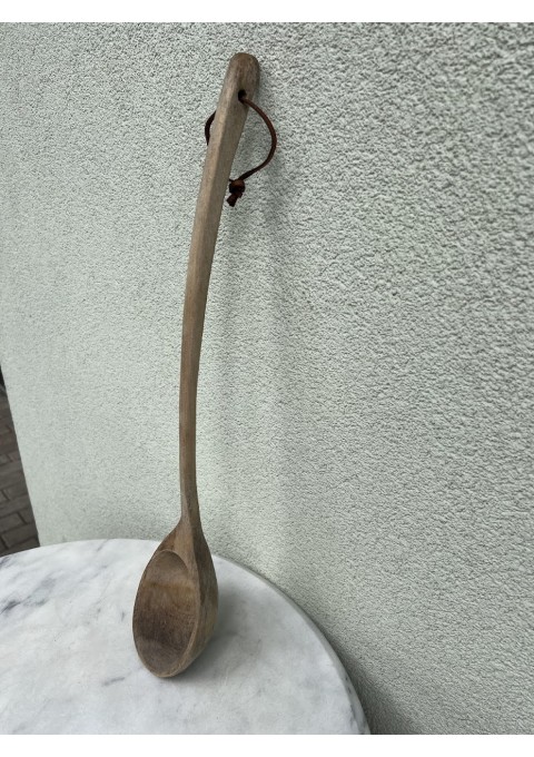 Šaukštas, samtis medinis, liaudiškas, antikvarinis, ilgas. Ilgis 54 cm. Kaina 33