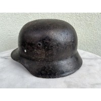 Šalmas vokiškas, kariškas, originalus, II-ojo pasaulinio karo laikų, nacistinės Vokietijos. Stahlhelm M40. Kaina 138