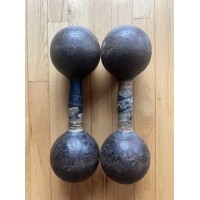 Hanteliai, svarmenys po 8 kg. sovietiniai, tarybinių laikų. Kaina 43 už abu.