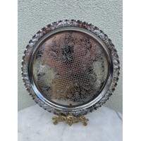 Padėklas apvalus, metalinis, vintažinis, švediškas. Kaina 23