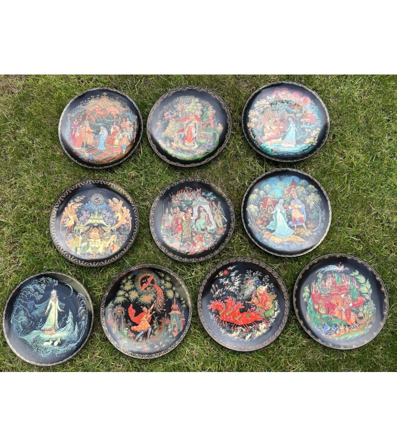 Lėkštės porcelianinės, kolekcinės, dekoratyvinės, rusų pasakų motyvais. 10 vnt. Kaina po 28