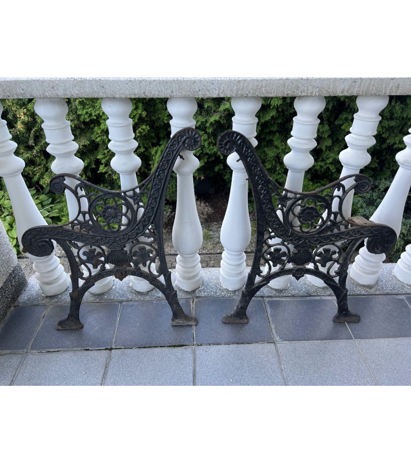 Suolo kojos ketaus, špižinės, vintažinės, švediškos, sunkios. Kaina 93 už porą. Suolo kojos ketaus, špižinės, vintažinės, švediškos, sunkios. Kaina 93 už porą.