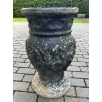 Šiukšlių dėžė, šiukšliadėžė, špižinė, ketaus, tarybinė, sovietinių laikų, Tulpė. Svoris maždaug 70 kg. Neskilus, netrūkus. Kaina 177