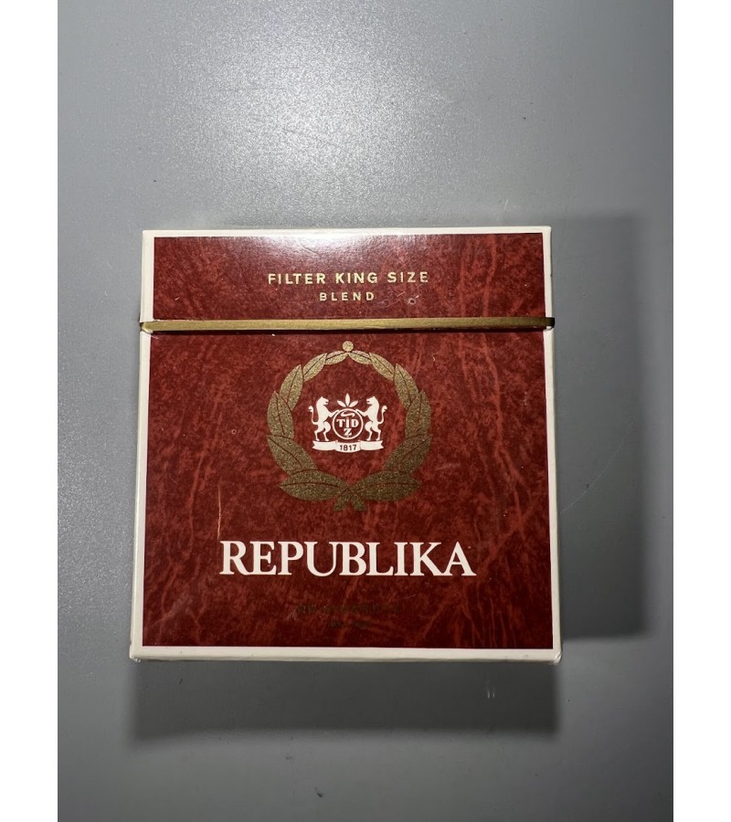 Cigaretės Republika, Respublika, kolekcinės. Zagrebo tabako fabrikas. Jugoslavija. 1965–1967 m. Nenaudota. Kaina 23