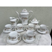 Servizas porcelianinis, antikvarinis, puoštas rožėmis, Vokietijos imperija. 1880–1910 m. Puodelio talpa 200 ml. Kaina 158