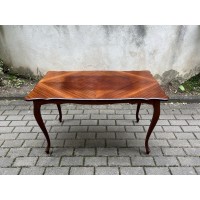Stalas, kavos staliukas, tvirtas, švediškas. Kaina 68
