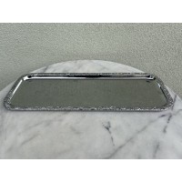 Padėklas serviravimo keturkampis puoštas gėlėmis, chromuotas, S. J. Chrome, Made in Sweden. Kaina 28