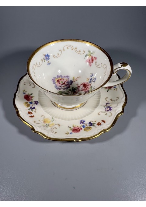 Puodelis su lėkštute porcelianiniai Reichenbach Porcelain Germany. Talpa 160 ml. REZERVUOTA