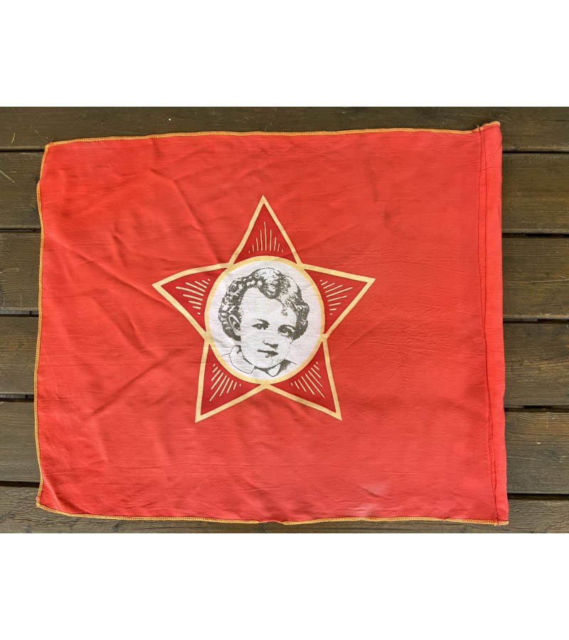 Vėliava, gairelė sovietinė, tarybinių laikų spaliukų, jaunasis Vladimiras Uljanovas Leninas. Originalas. 3 vnt. Kaina po 38 