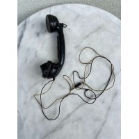 Telefono ragelis antikvarinis, bakelitinis nacistinės Vokietijos karinės produkcijos dalis, pagaminta 1939 metais ir skirta Wehrmachto kariuomenės naudojimui. Gamintojas RB&Co, Robert Bosch & Co. 1939 m. Kaina 128