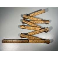 Metras medinis, antikvarinis, sulankstomas, veikiantis. Kaina 23