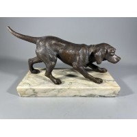 Statulėlė Medžiojantis šuo, antikvarinė, metalinė, marmurinis pagrindas. Hunting Dog Figurine by Paul Jenkins. Svoris 1 kg. Kaina 53