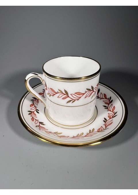 Puodelis su lėkštute porcelianinis, angliškas Tuscan Fine English Bone China. Made in England.  1947 m. Talpa 75ml. Kaina 18