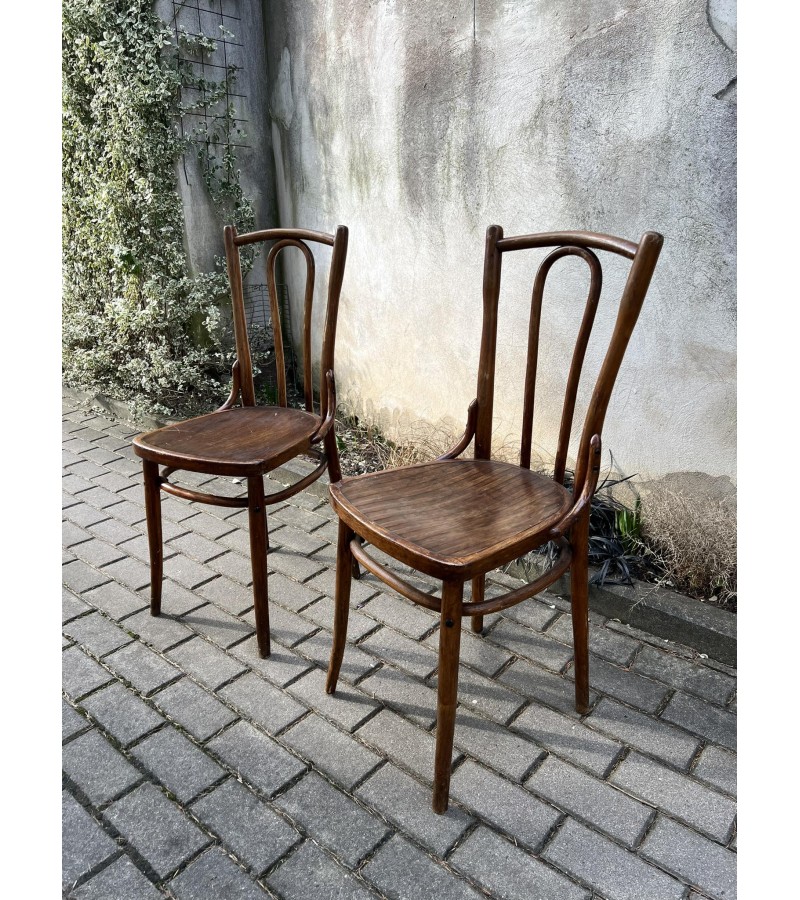 Kėdės Thonet stiliaus antikvarinės. Tvirtos. 2 vnt. Kaina po 73
