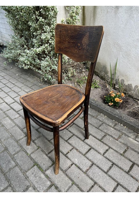 Kėdė Thonet stiliaus antikvarinė, išlikęs originalus THONET užrašas. Klibanti. Kaina 53