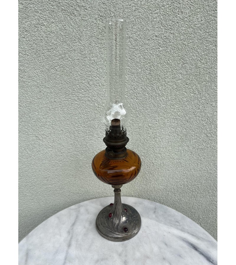 Žibalinė lempa antikvarinė, prancūziška. Kaina 78