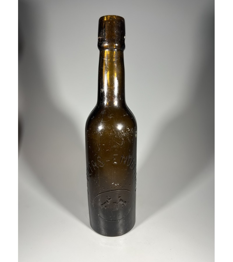 Butelis J. B. Volfas-Engelman, antikvarinis, lietuviškas, tarpukario laikų. Įskilęs. Kaina 16