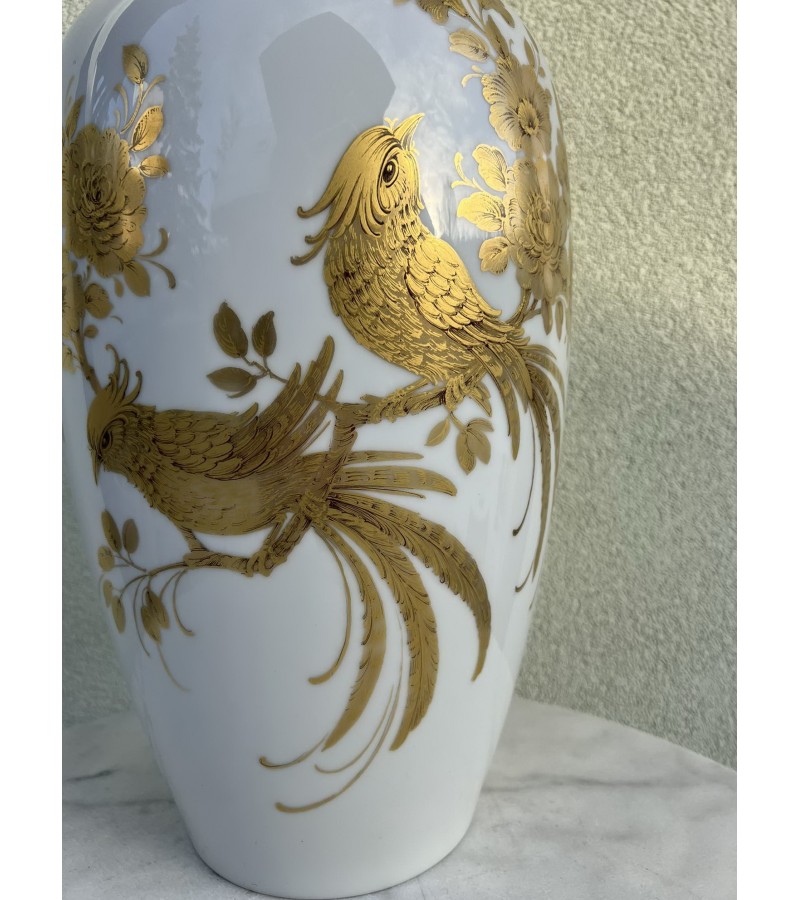 Vaza porcelianinė, didelė, vintažinė KAISER GERMANY, MELODIE DESIGN K. NOSSEK. 1970 m. Aukštis 58 cm. Kaina 228
