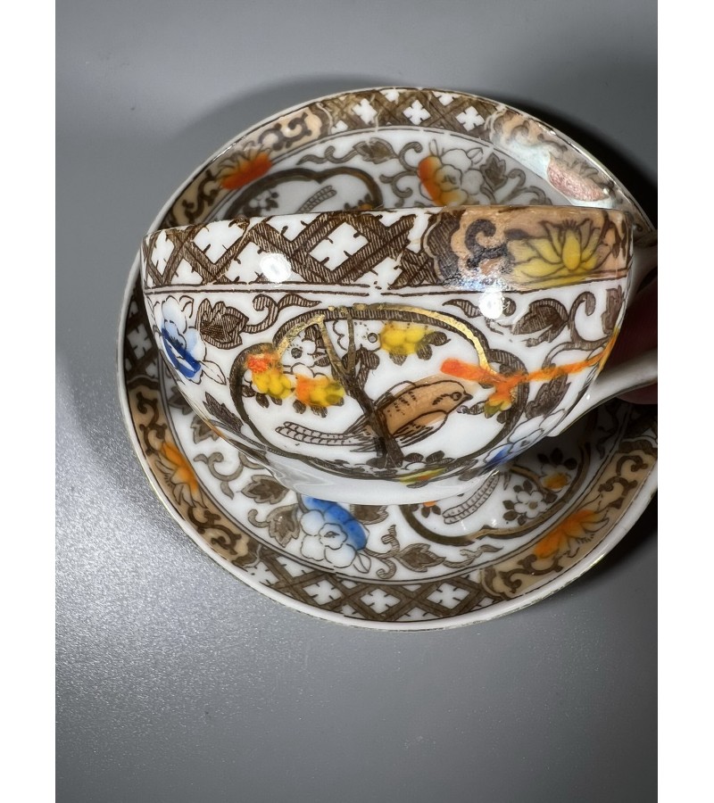 Puodelis su lėkštute porcelianiniai, espresso, Japonija. Talpa 100 ml. Kaina 8