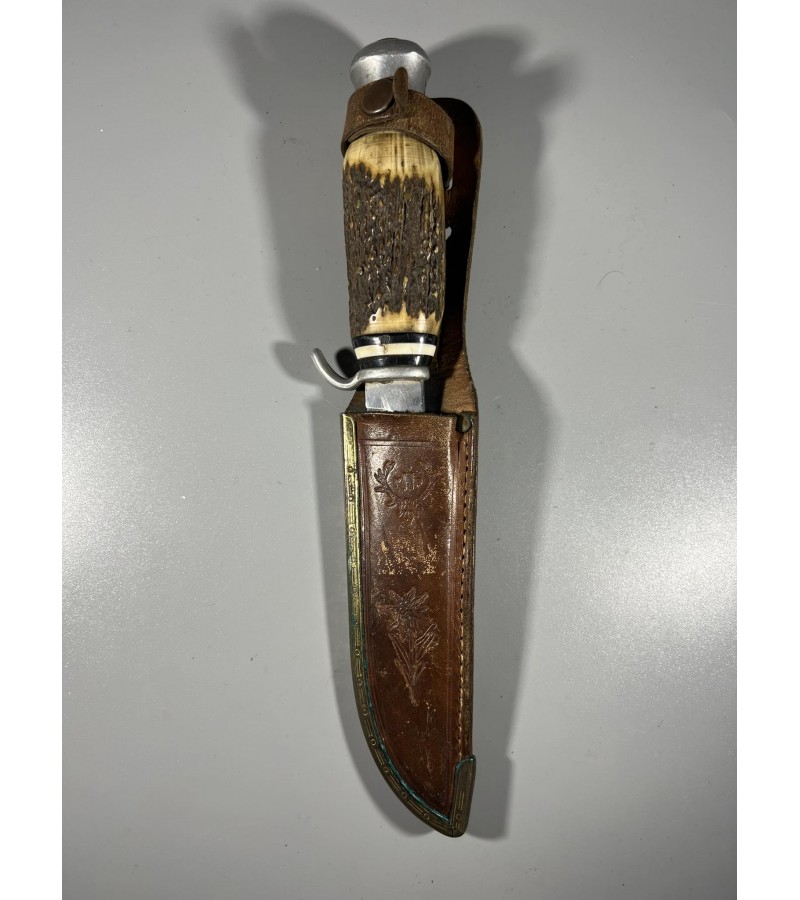 Peilis medžiokilinis su odininiu dėklu, antikvarinis, vokiškas. Kaina 58