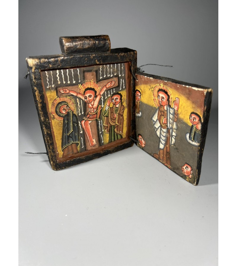 Ikona Etiopijos ortodoksų kelioninė, medinė, tapyta, su dvigubomis durelėmis, antikvarinė. Mediena, tempera, virvelės. Kaina 148