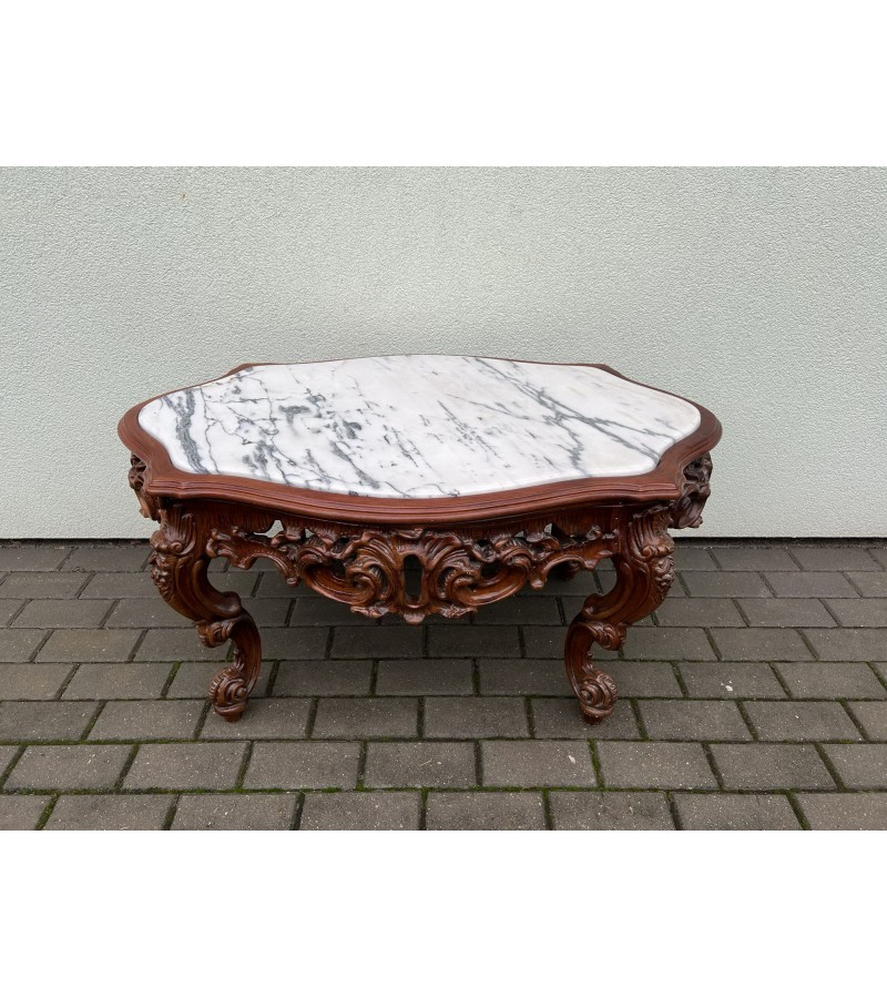 Stalas, kavos staliukas Baroko stiliaus, antikvarinis, medinis, tvirtas, marmuriniu stalvišiu. Kaina 387