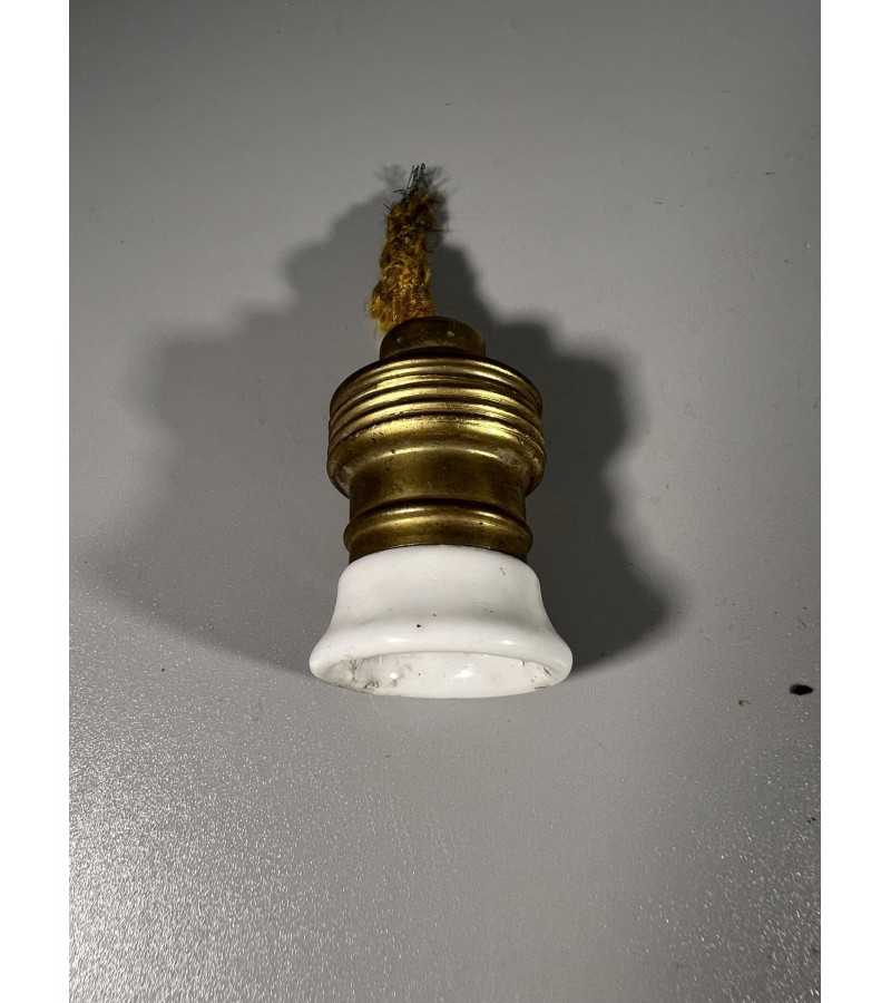 Lempučių lizdas, patronas mažesnis standartinis antikvarinis, tarpukario laikų. Kaina 23