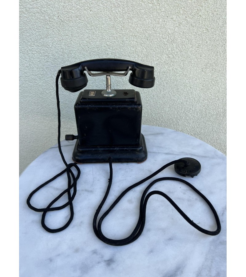 Telefonas Ericsson antikvarinis. Originalas. Metalinis korpusas. Viena rankenėlė. Kaina 93